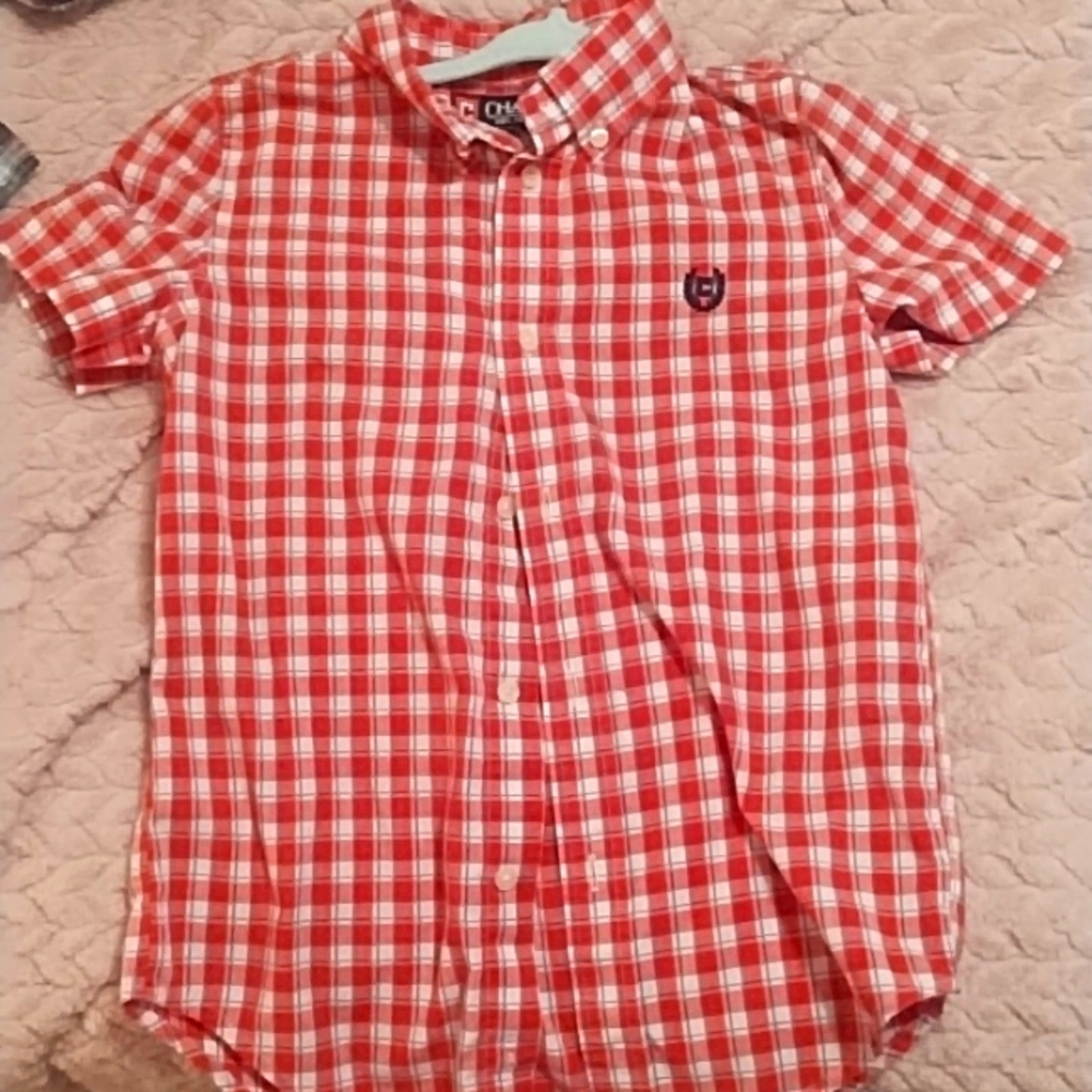 Size 7 boys short sleeve button down shirt by Chaps